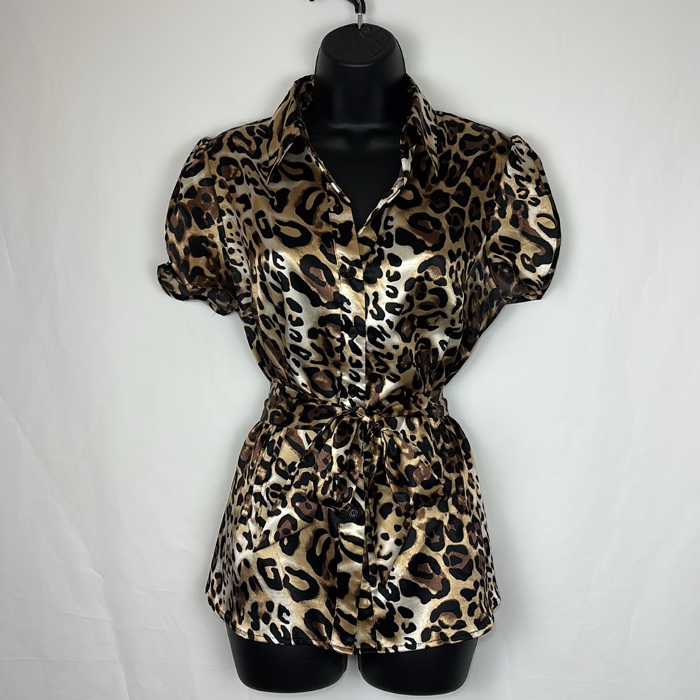 Nue Options Women's Size Medium Leopard Animal Print belted Top Blouse Shirt
